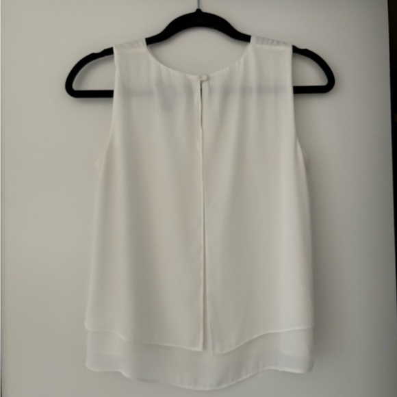 White House Black Market blouse - Picture 2 of 3